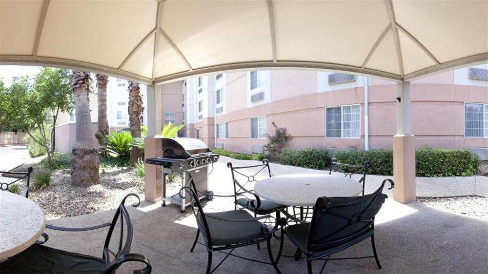 Sonesta Simply Suites San Antonio Northwest - Medical Center Exterior photo
